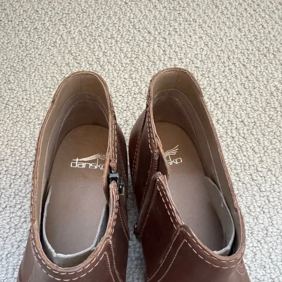 Dansko Barbara Ankle Boot - Picture 10 of 12